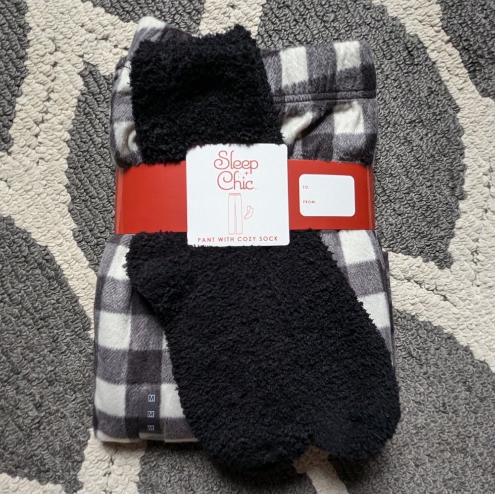 Brand New Never Used Cozy White & Black Pants And Black Cozy Socks Size Medium